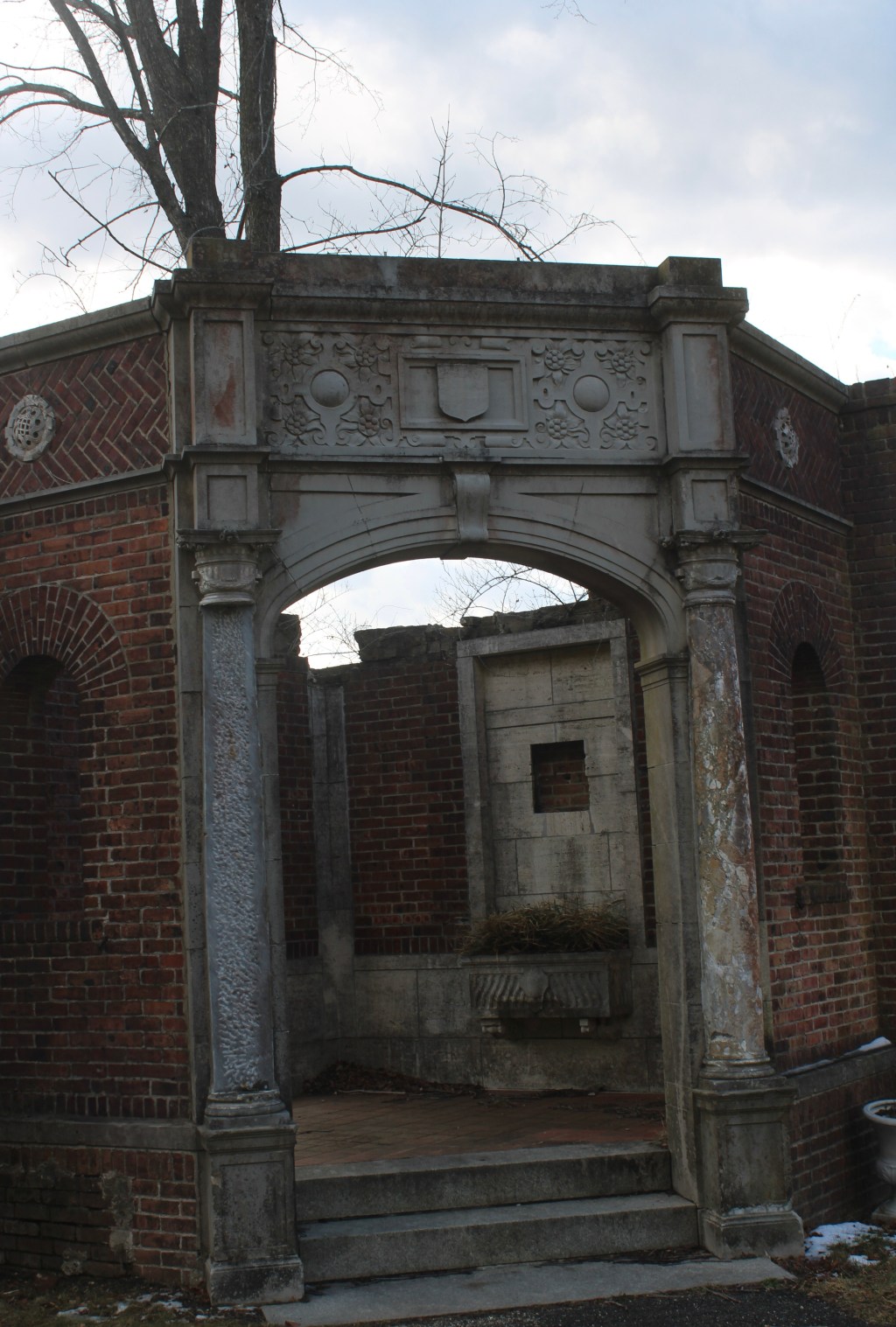 The remains of “Rosemary Farm”, the Roland Ray Conklin&nbsp;estate