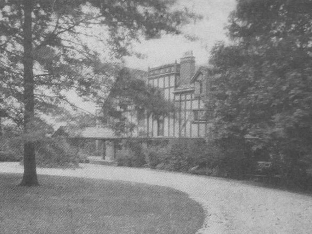 A forgotten Glen Cove estate in the North Country Colony known as “Wyndhem”